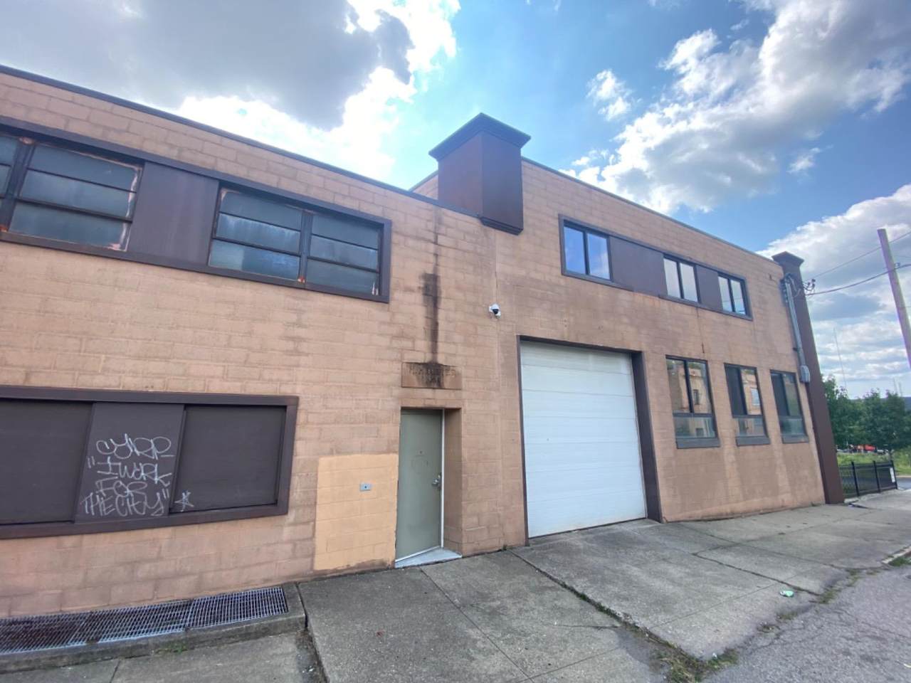 1953 Central Ave - Photo 1