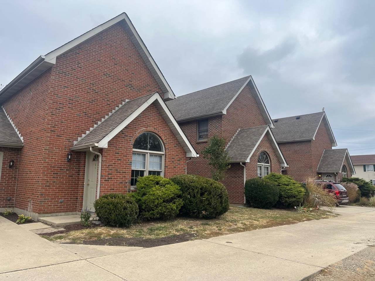 515 Park Dr - Photo 1
