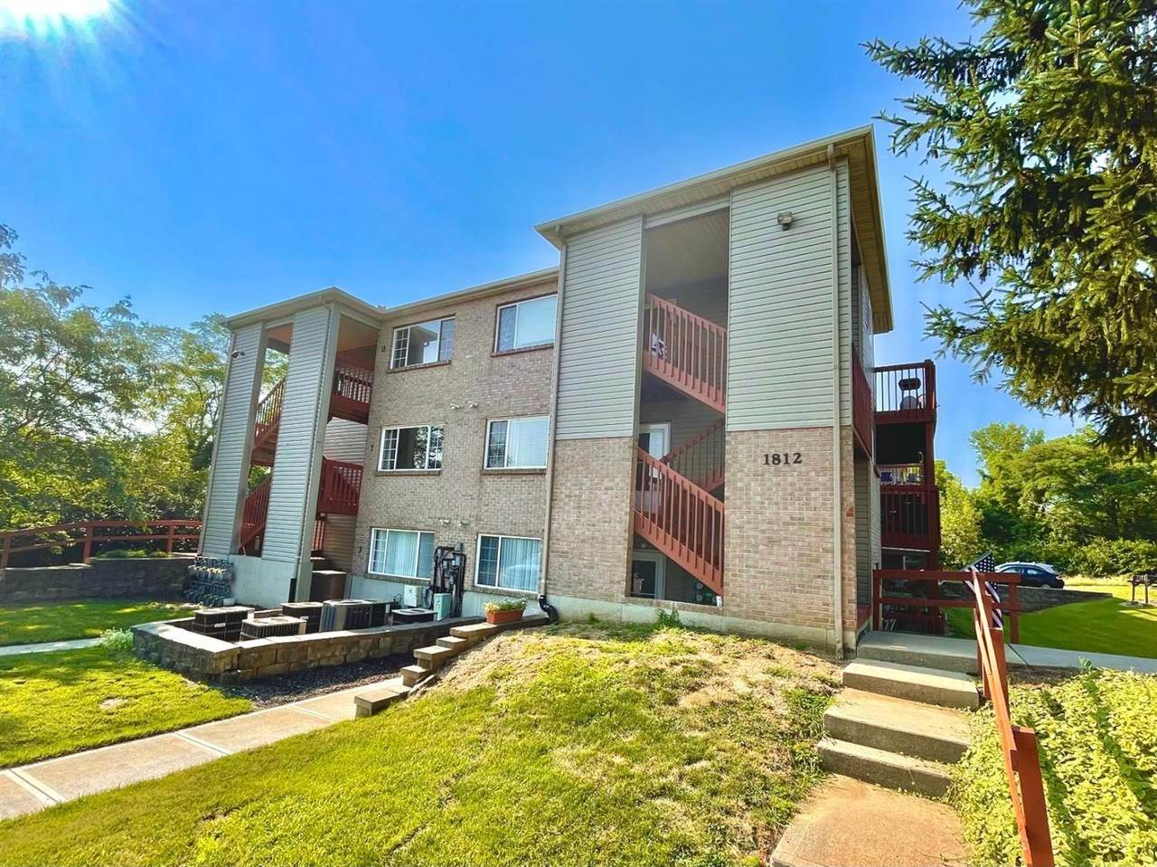 1812 Eaton Rd - Photo 1