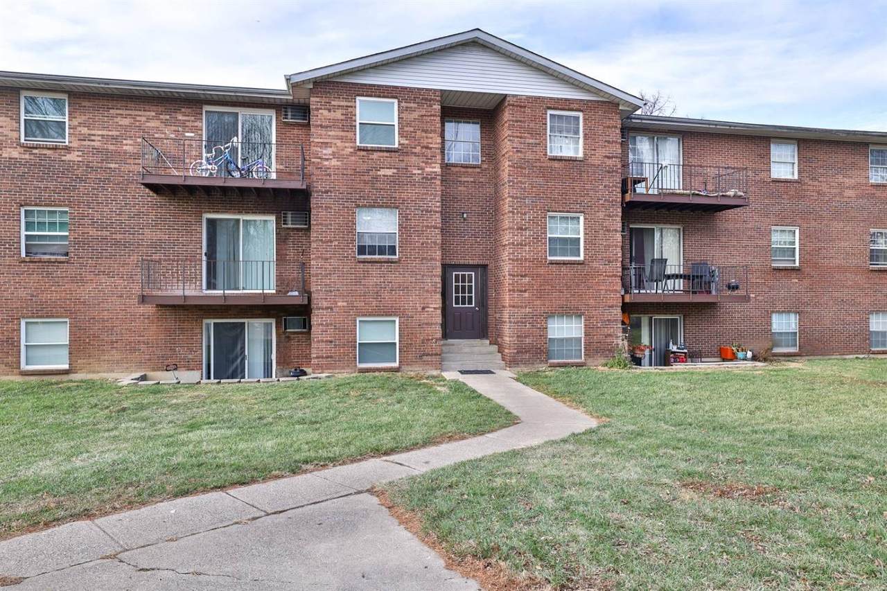 5 Camelot Ct - Photo 1