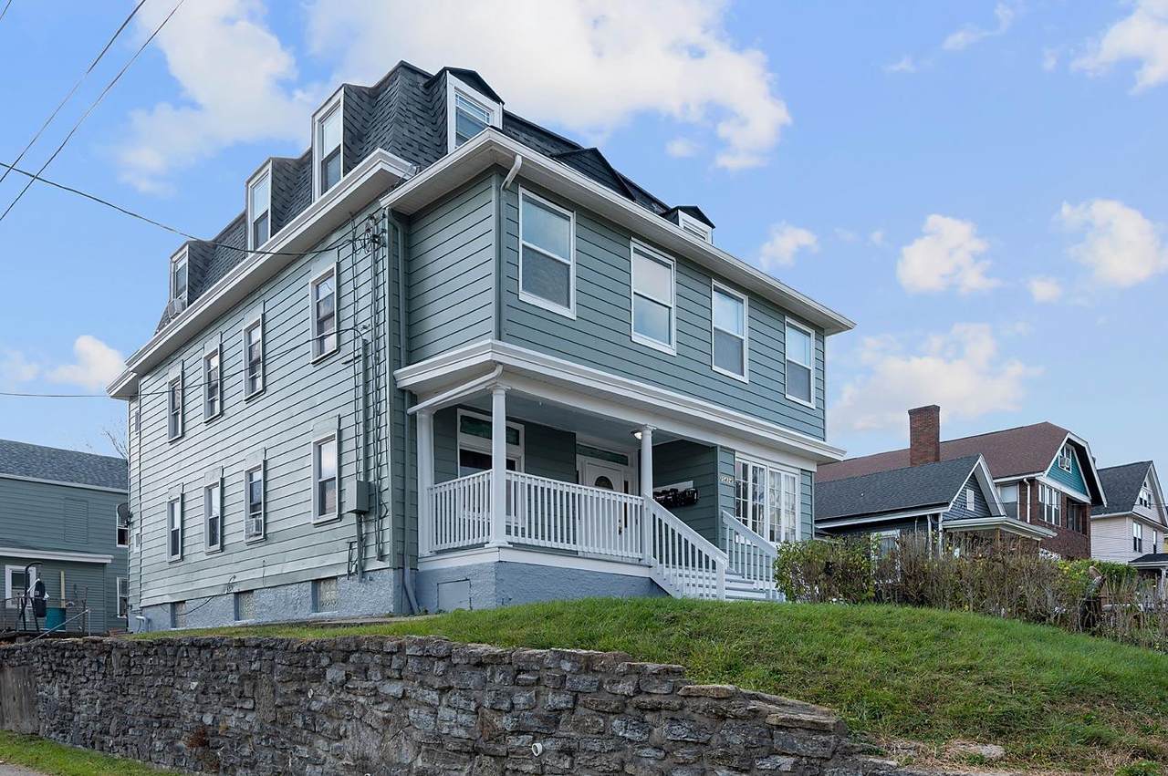 2043 Hewitt Ave - Photo 1