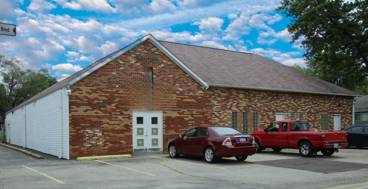 1810 North Blvd - Photo 1