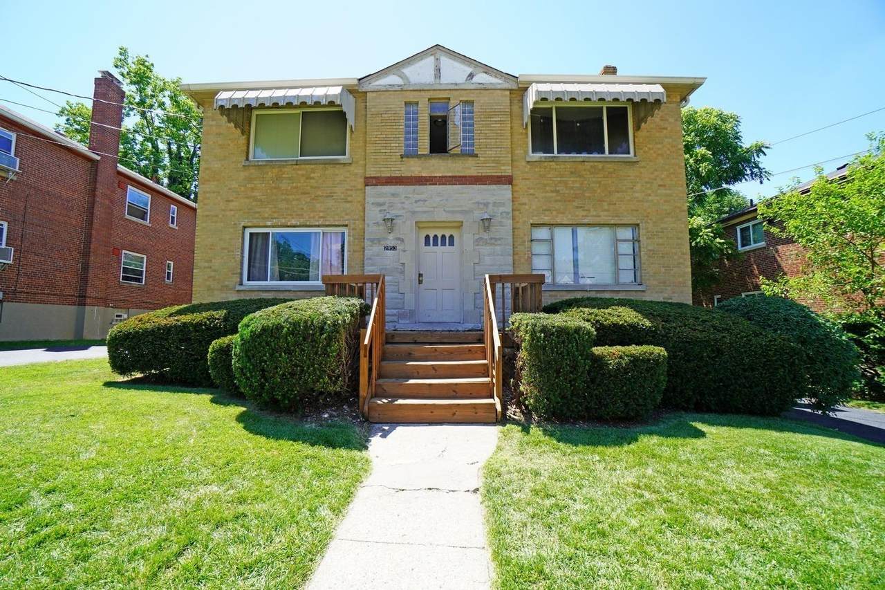 2953 Boudinot Ave - Photo 1