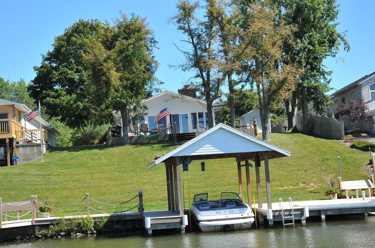 695 Lakengren Dr - Photo 1
