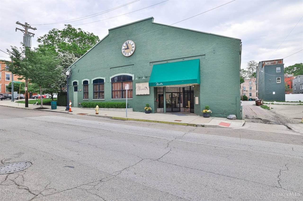 1420 Sycamore Street - Photo 1