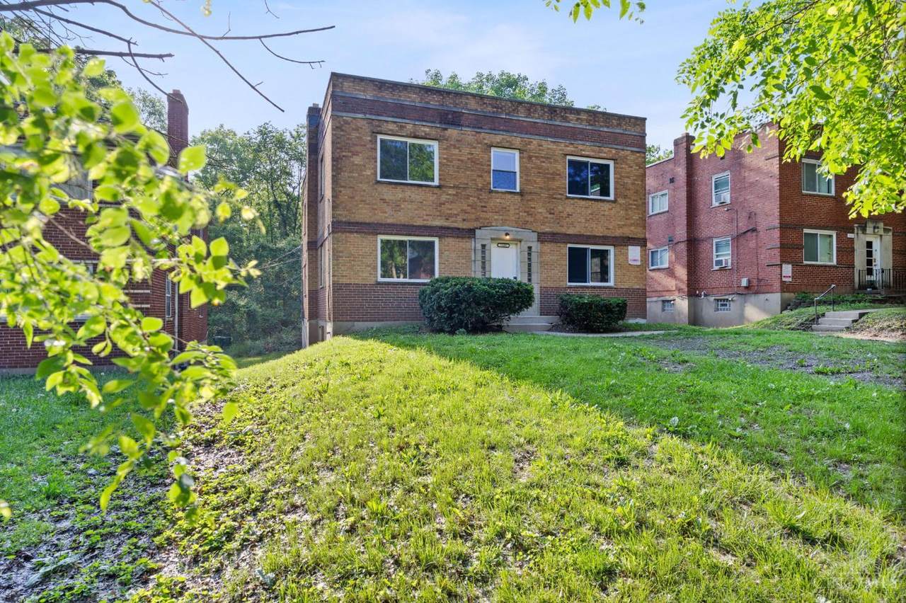 7100 Eastlawn Drive - Photo 1