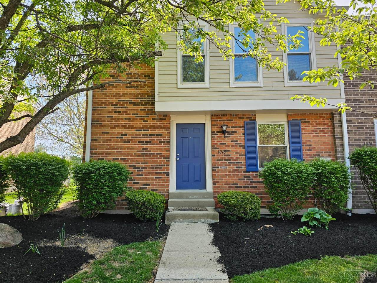 1018 Stratford Court - Photo 1