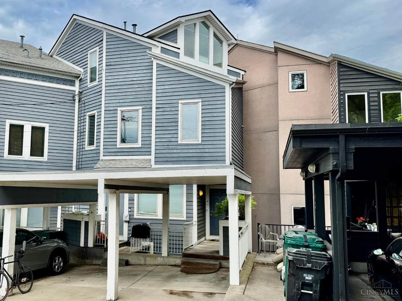 937 Monastery Street - Photo 1