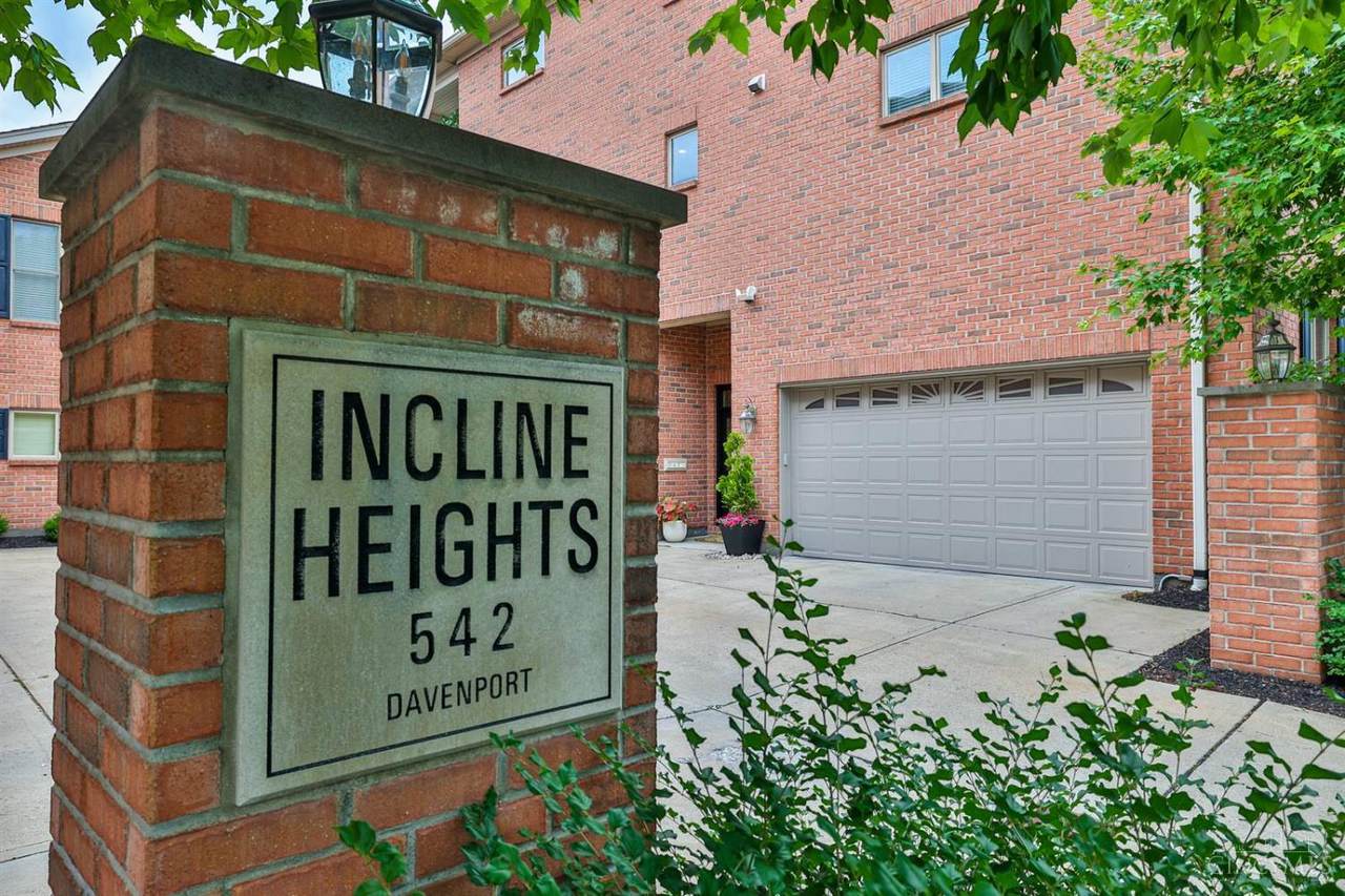 542 Davenport Avenue - Photo 1
