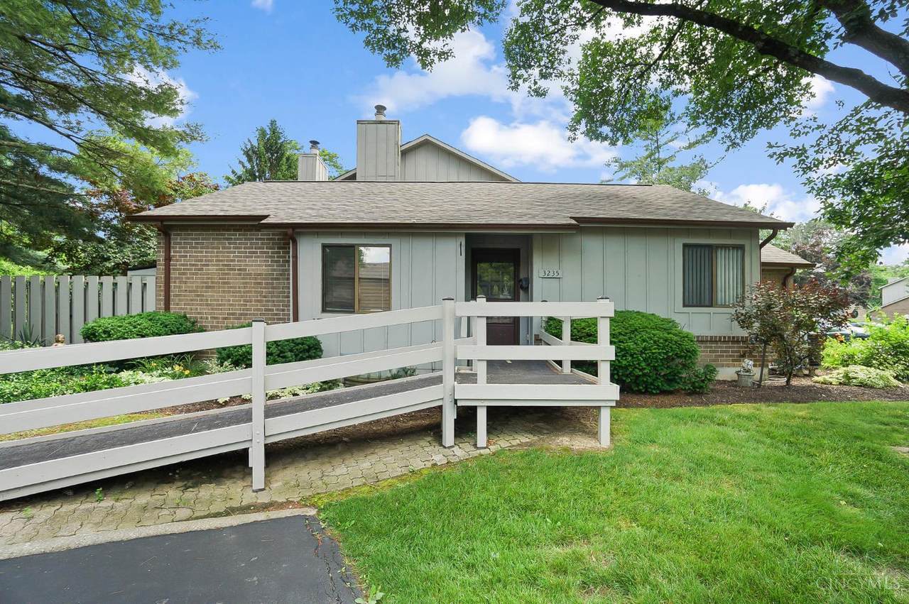 3235 Pebblebrook Lane - Photo 1
