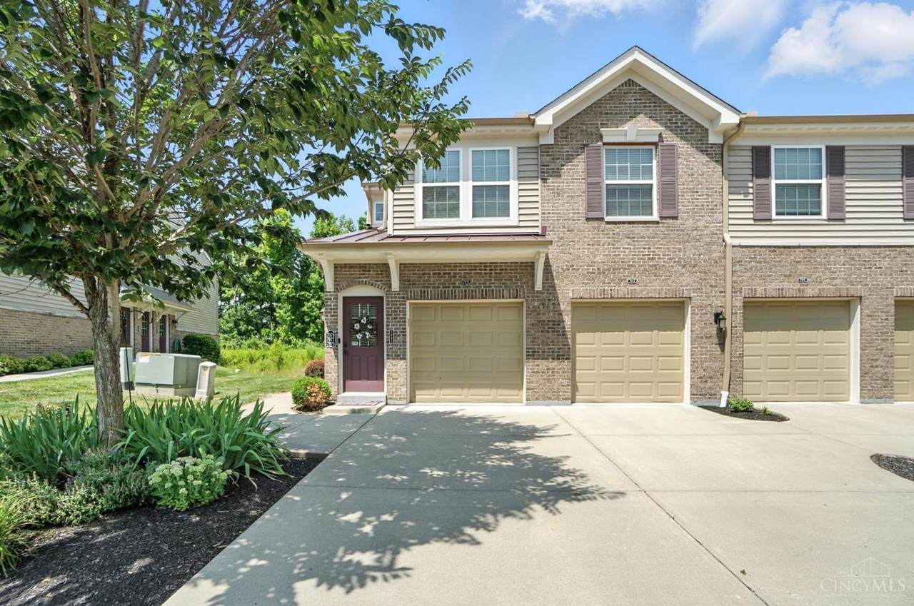 7981 Oakbridge Way - Photo 1