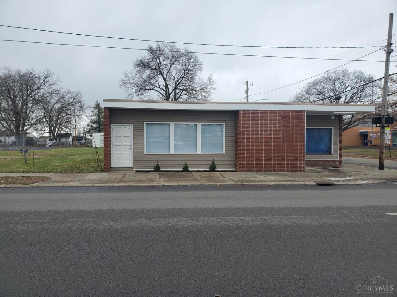 1600 First Avenue - Photo 1