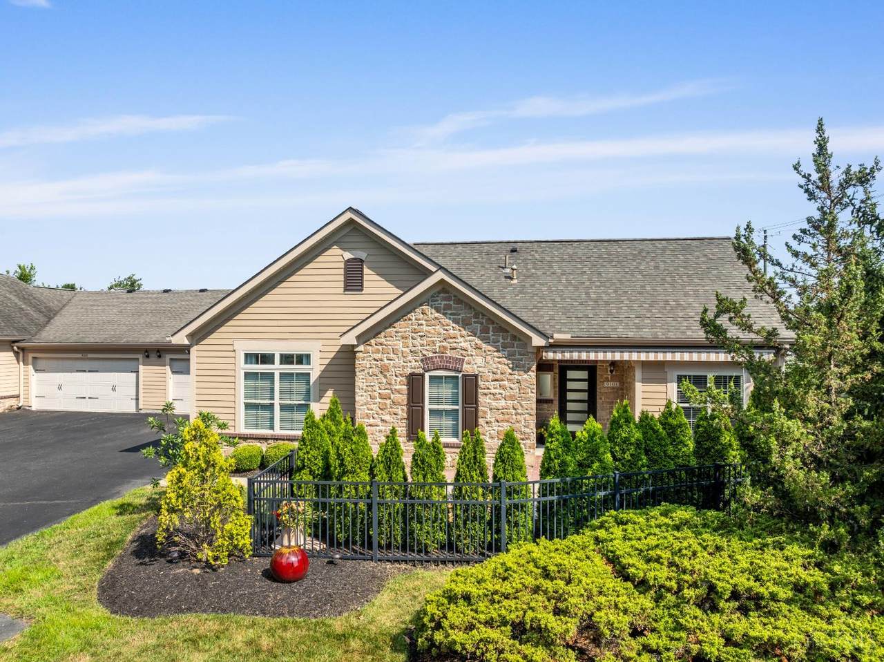 9101 Park Place Circle - Photo 1