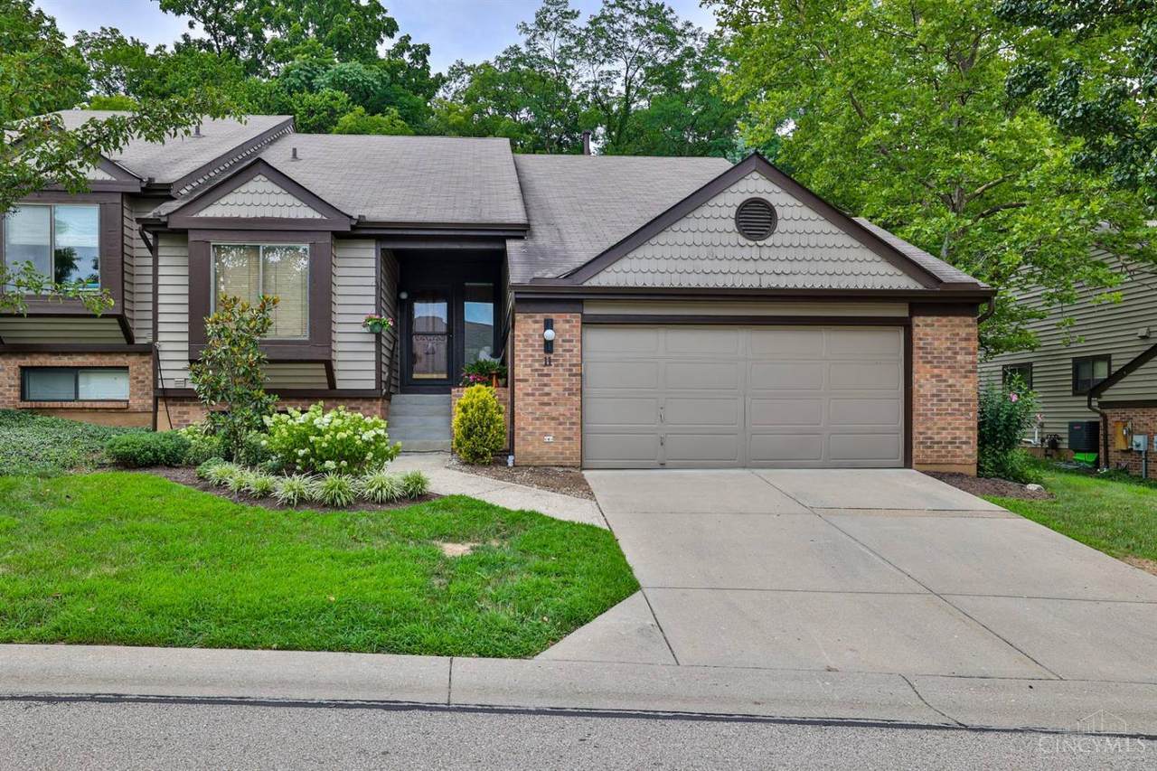 11 Diplomat Drive - Photo 1