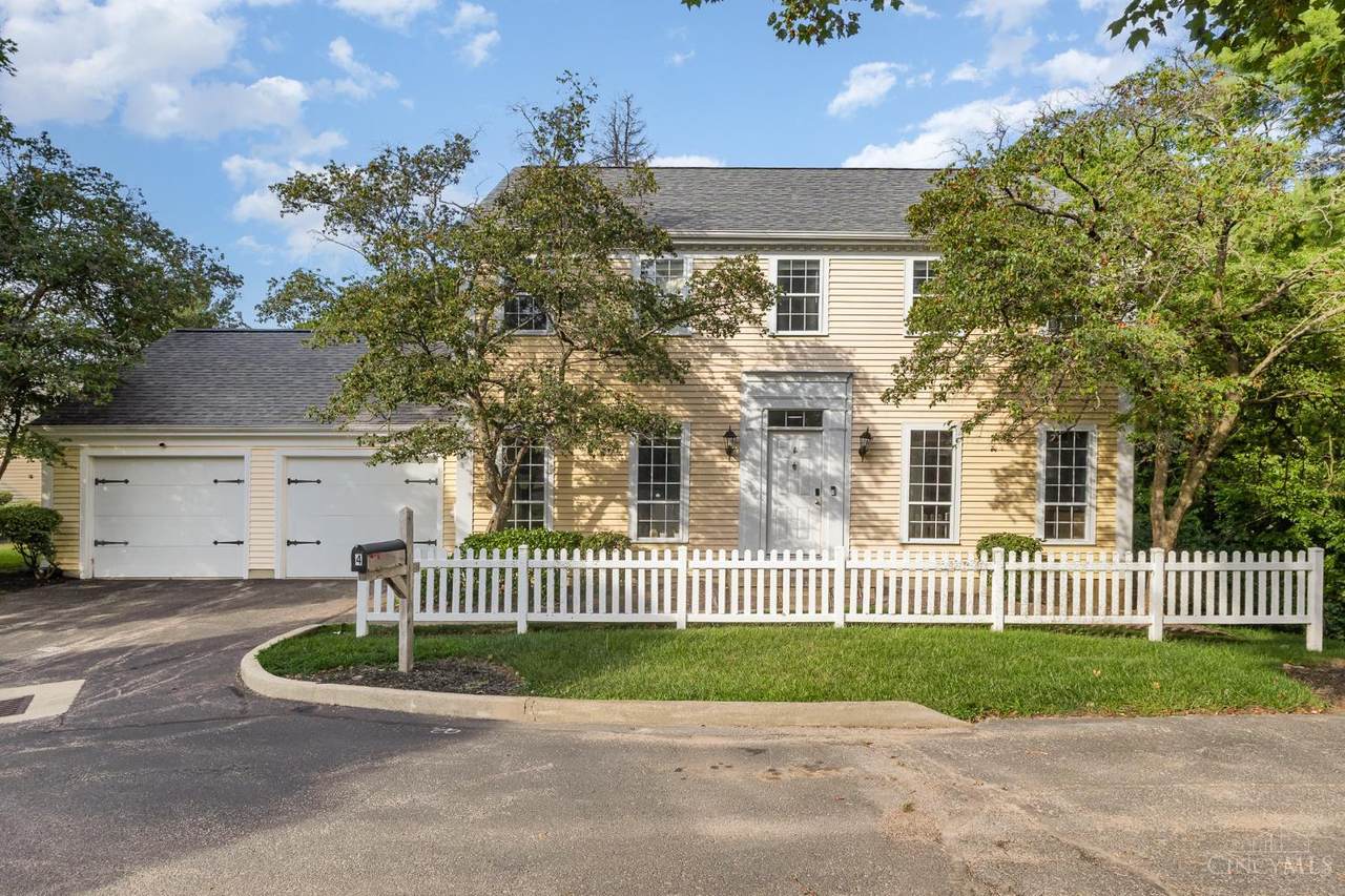 4 Old Duxbury Court - Photo 1