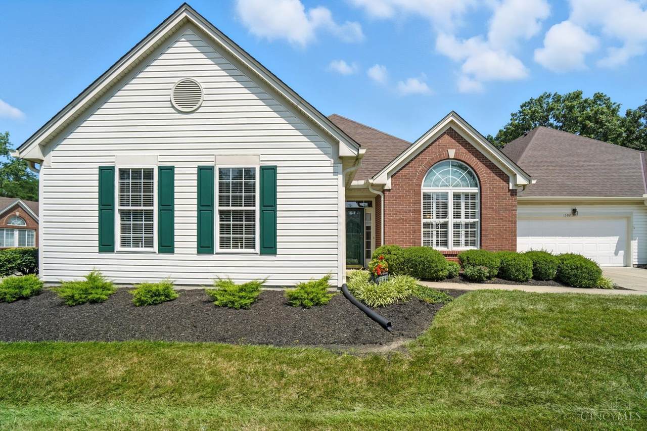 1302 Traverse Creek Drive - Photo 1