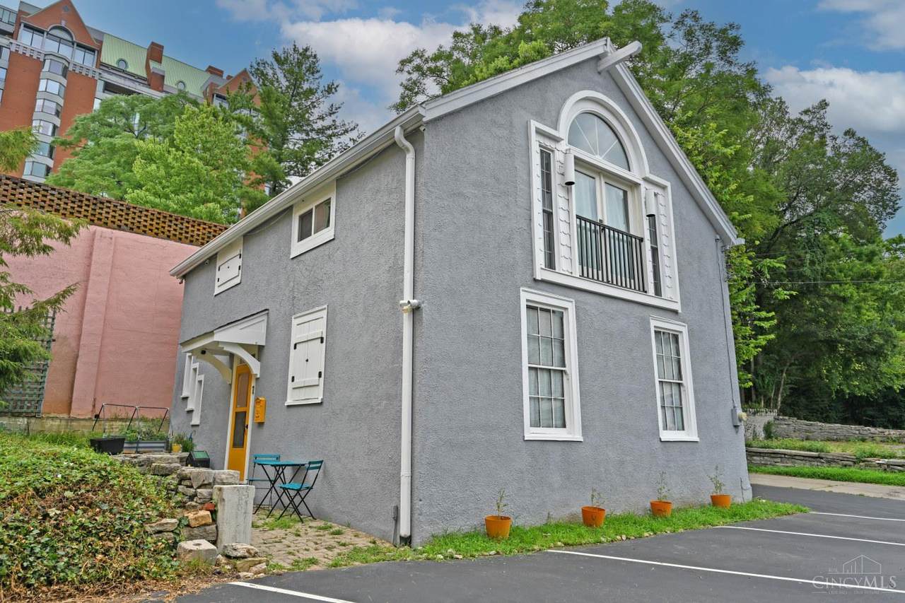 2109 Luray Avenue - Photo 1