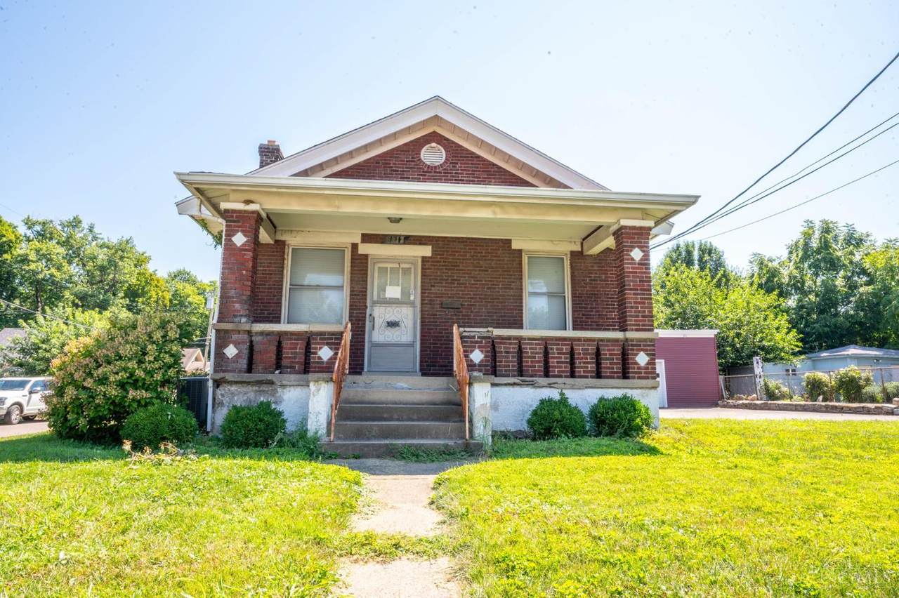 8612 Reading Road - Photo 1