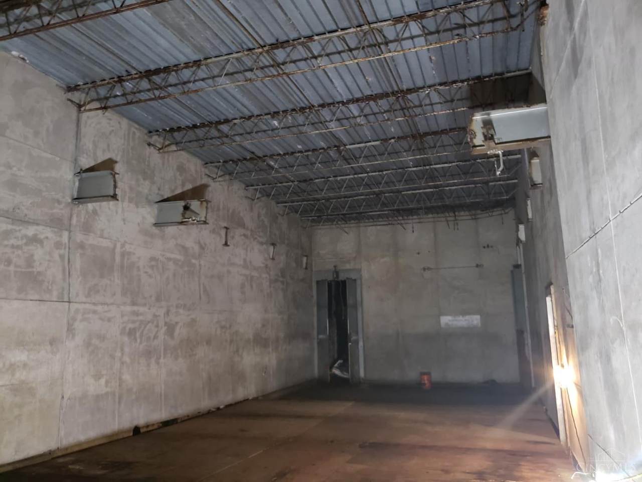 547 Poplar Street - Photo 1