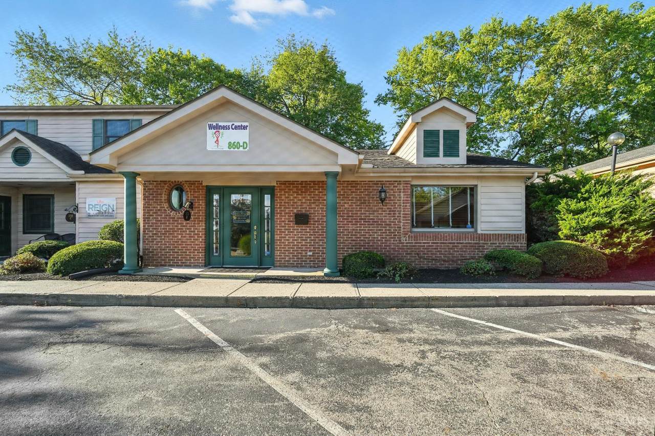 860 Franklin Street - Photo 1