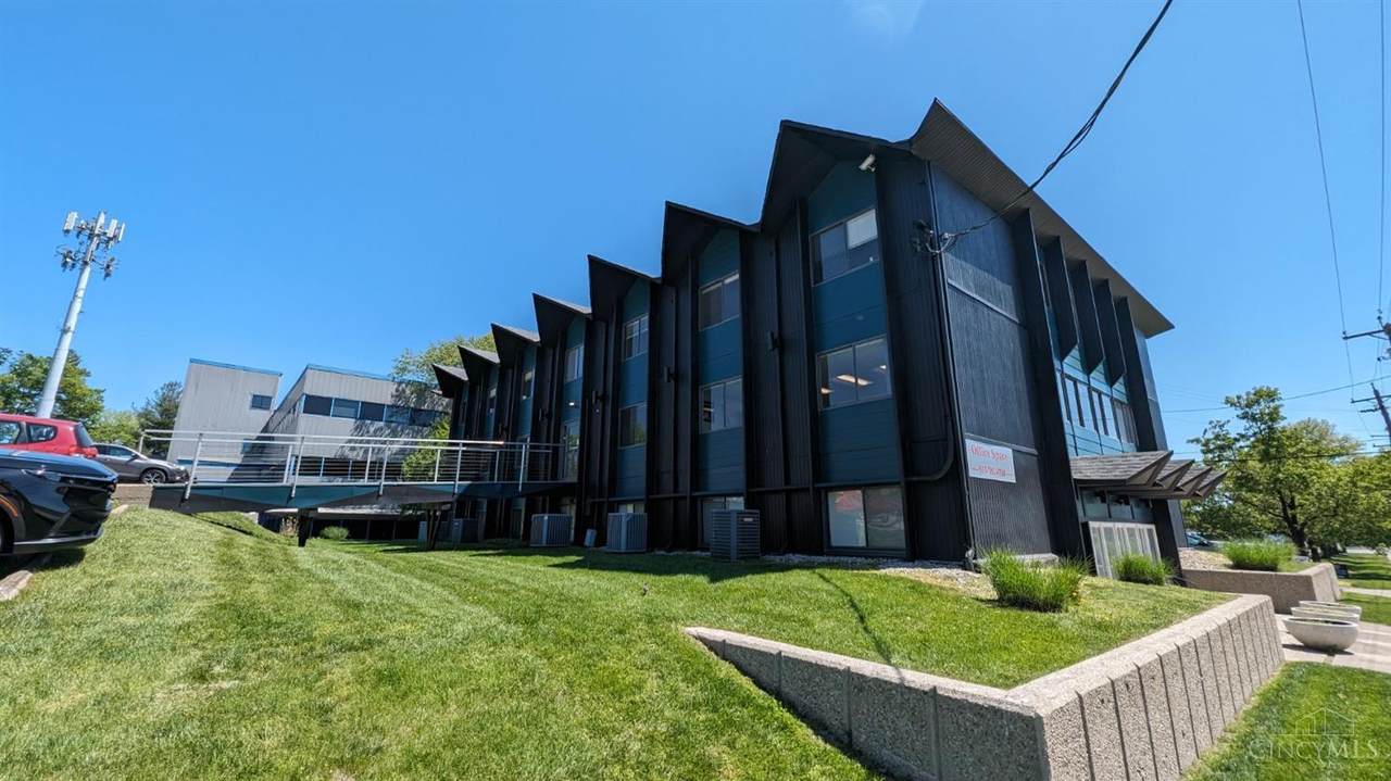 4242 Airport Road - Photo 1