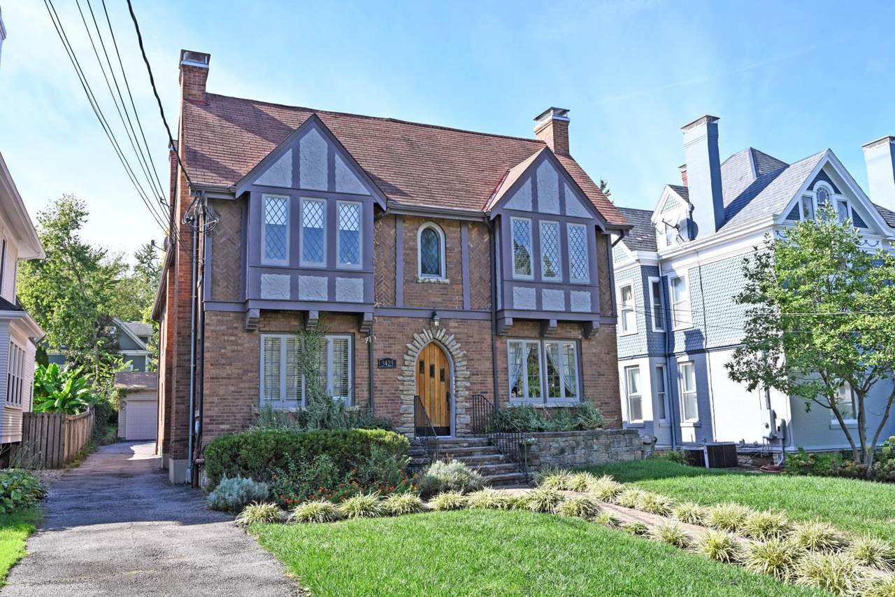 3425 Berry Avenue - Photo 1