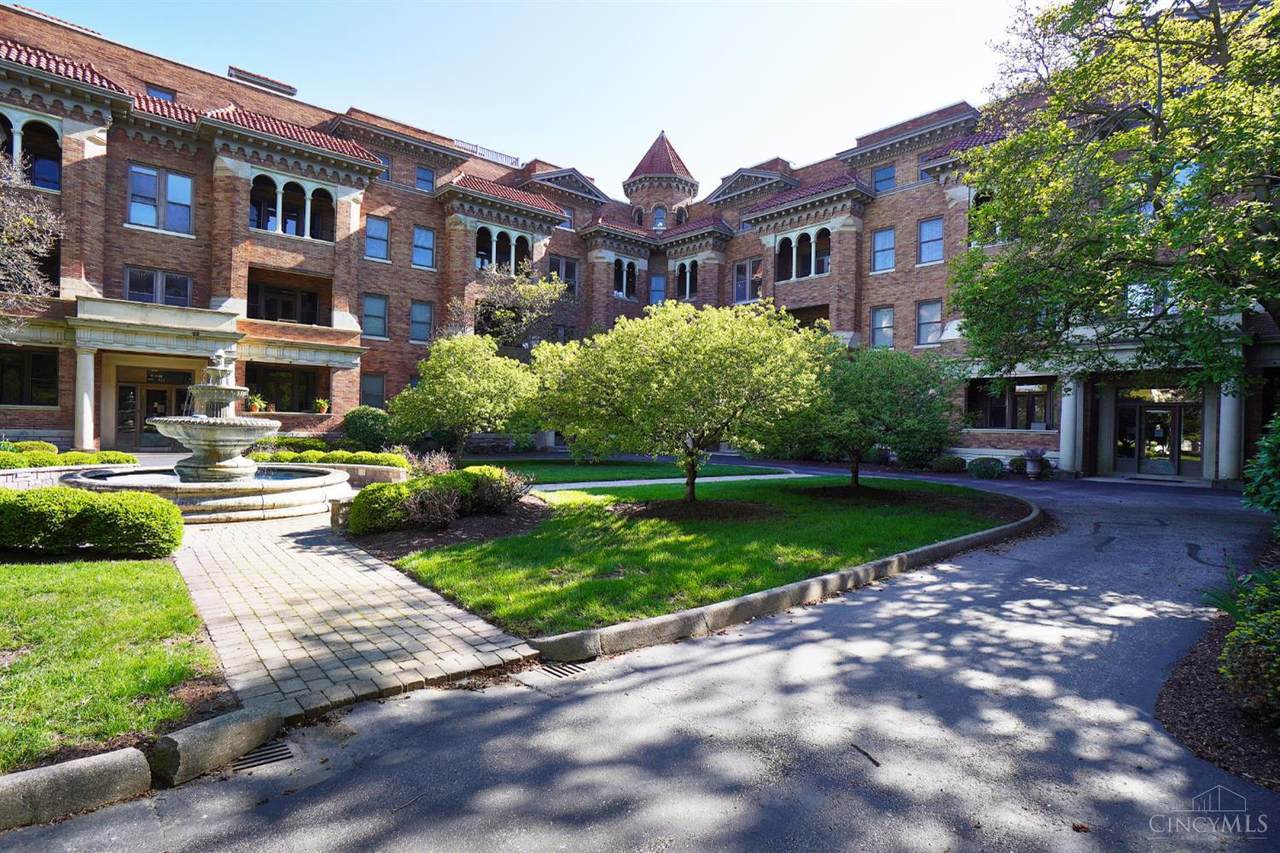 2356 Park Avenue - Photo 1