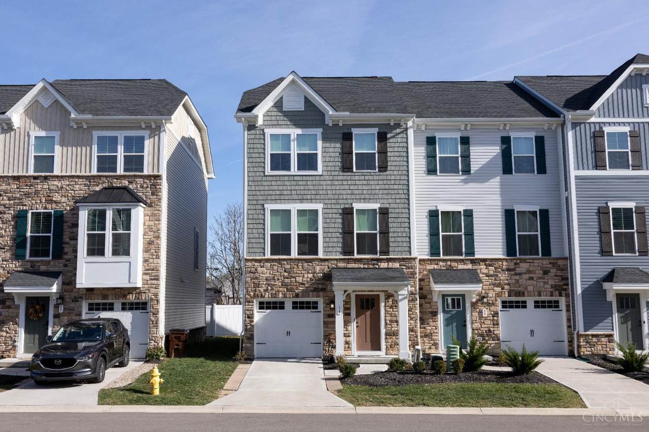 34 Wentworth Lane - Photo 1