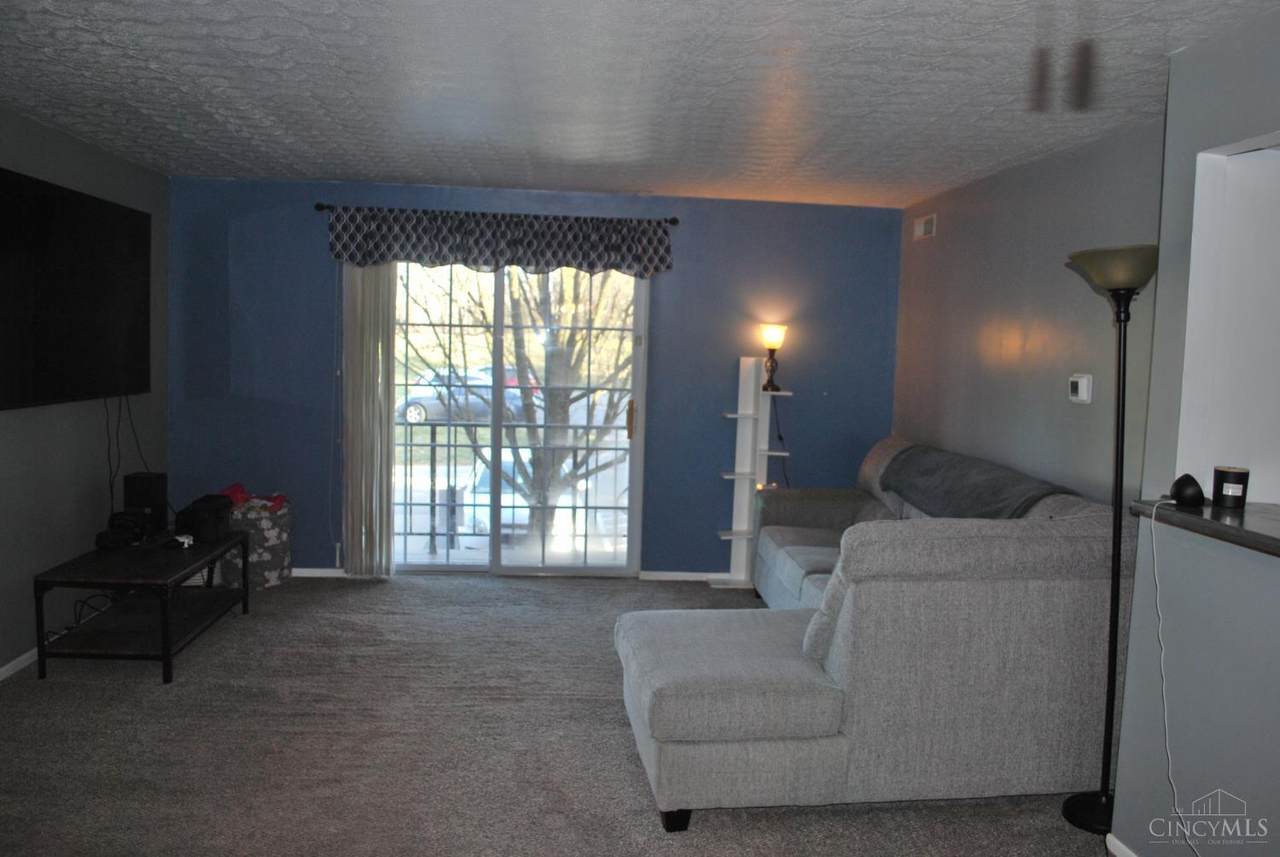 5761 Hanley Close - Photo 1