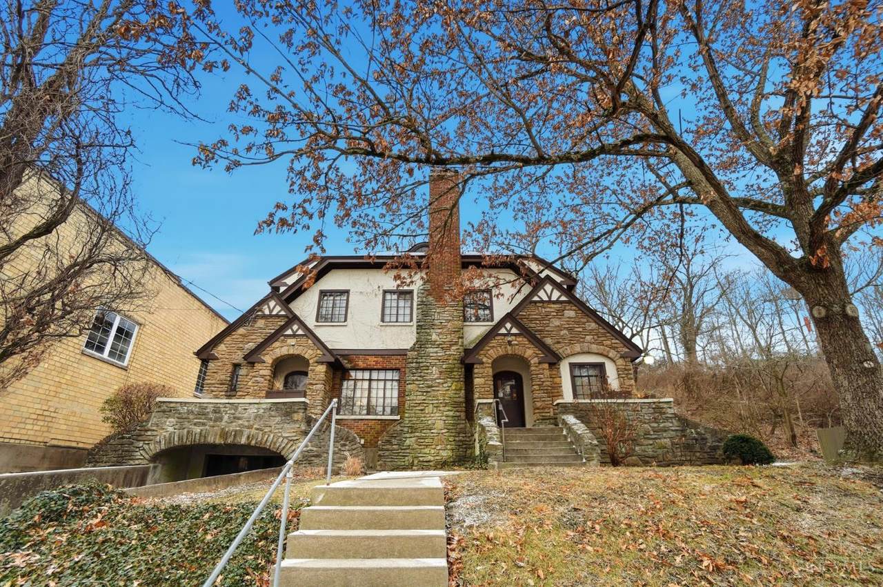 820 Delta Avenue - Photo 1