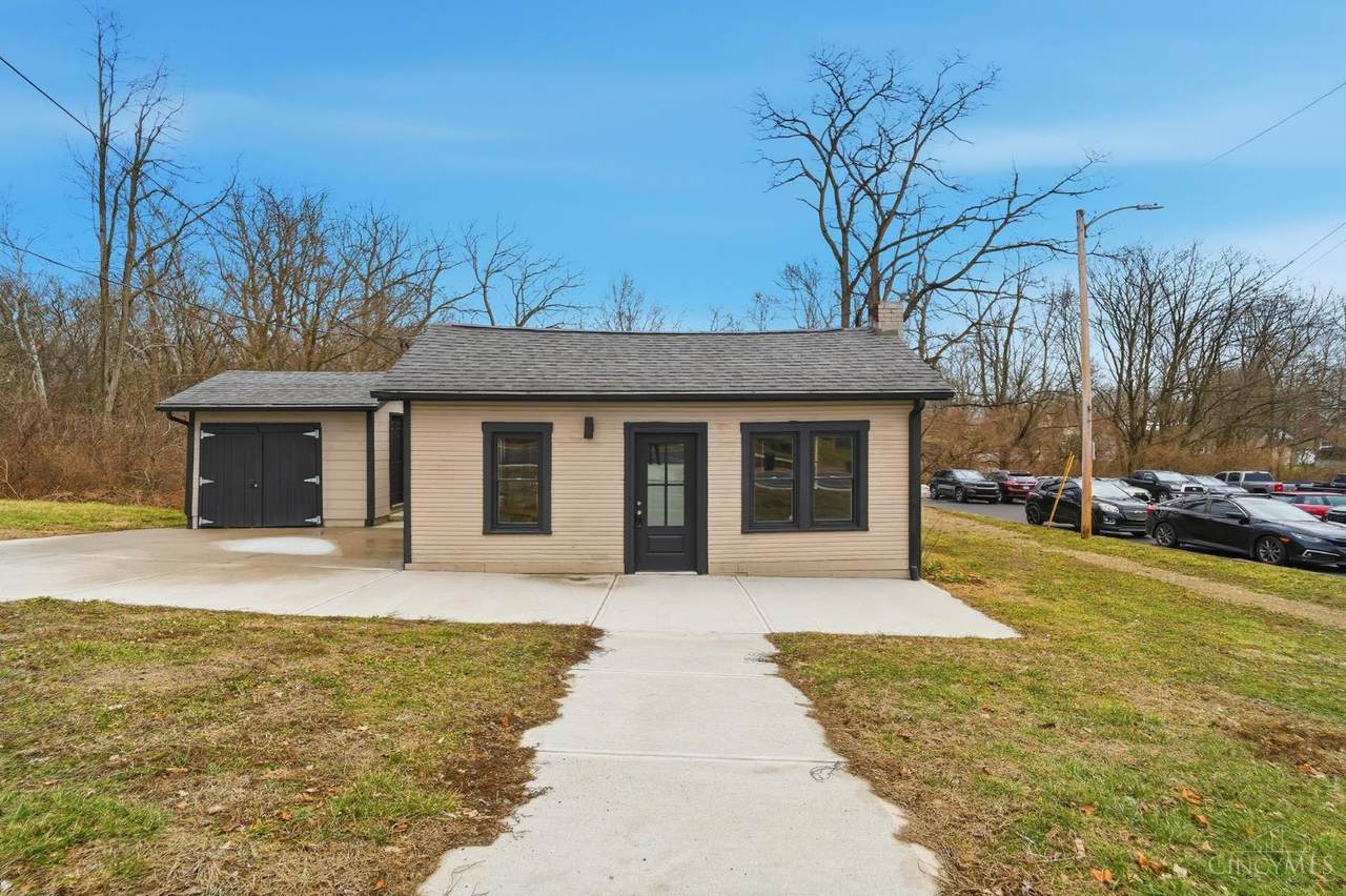 520 Broadway Street - Photo 1