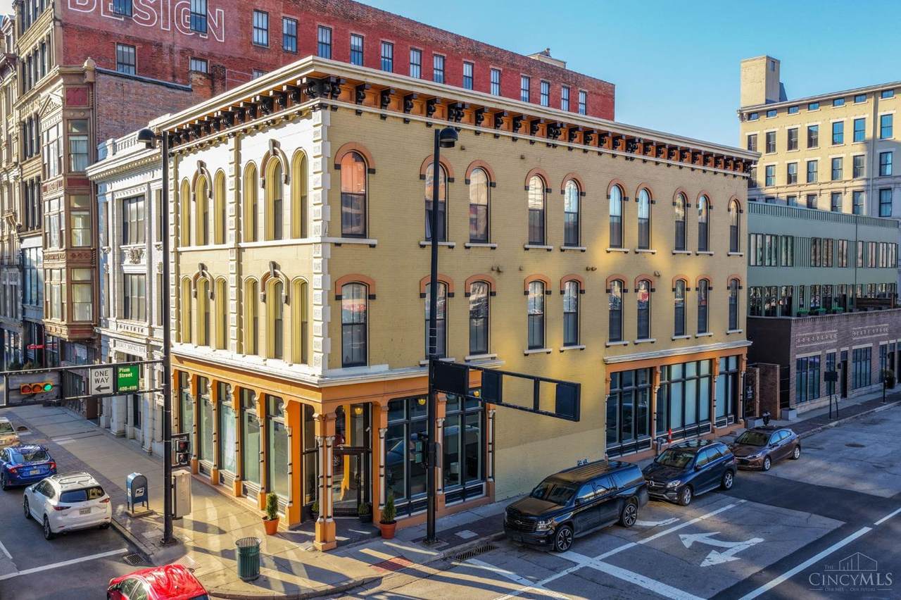 411 Plum Street - Photo 1