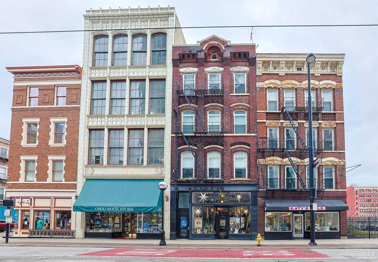 724 Main Street - Photo 1