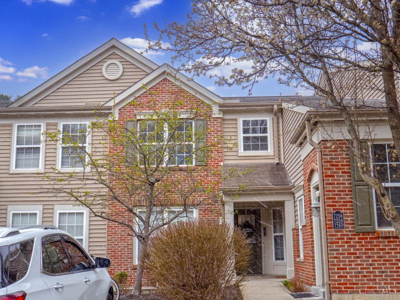 7260 English Drive - Photo 1