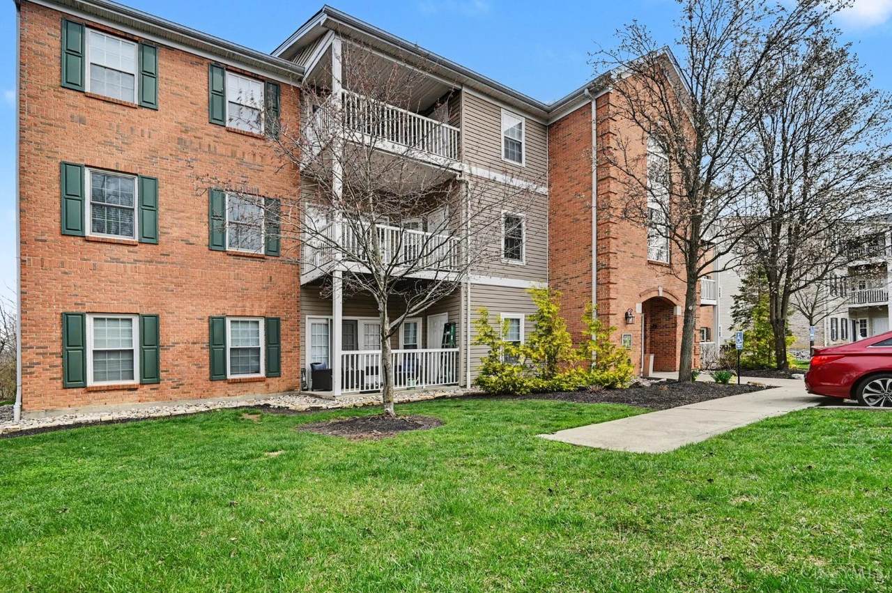 5401 Michelles Oak Court - Photo 1