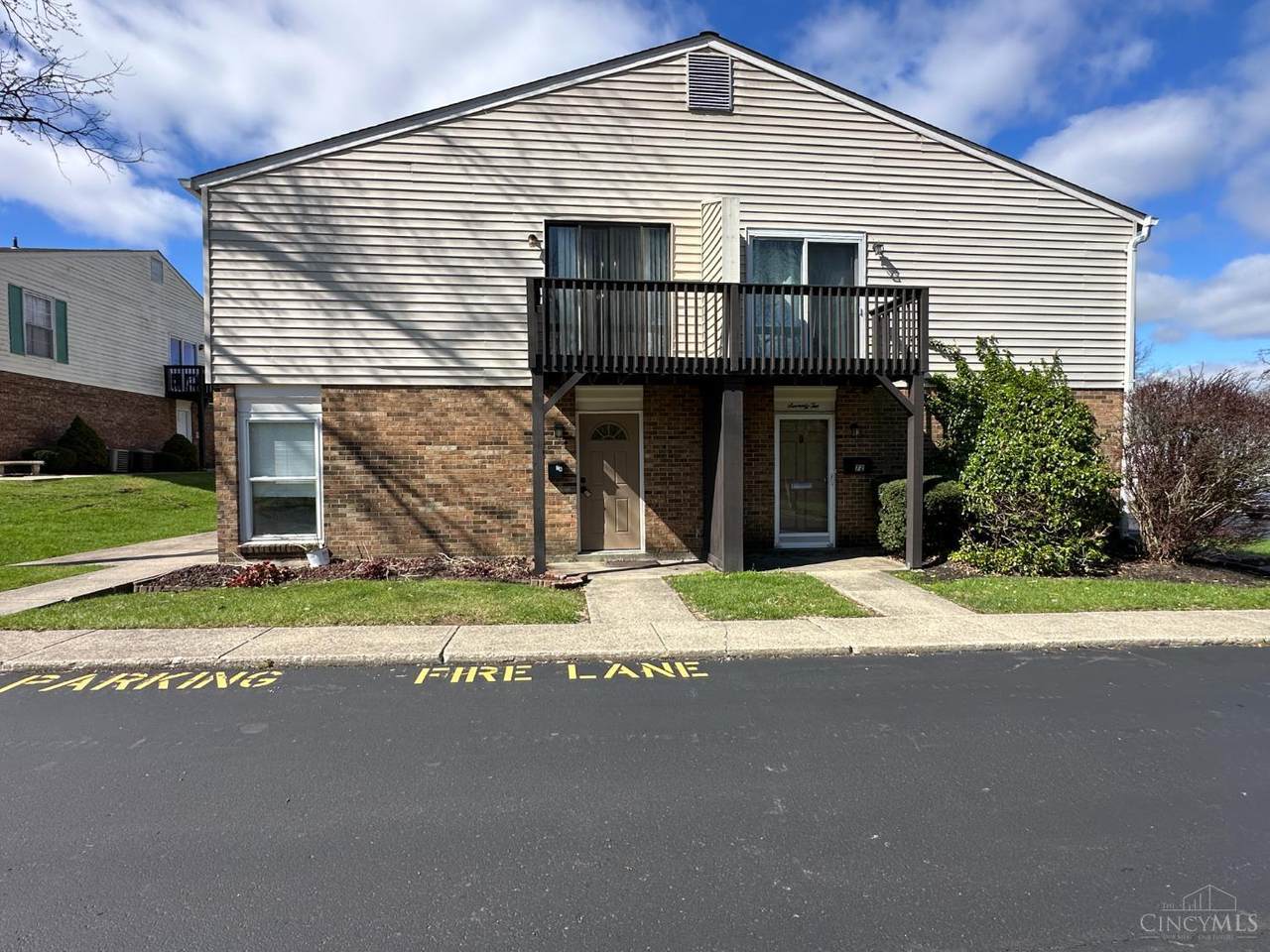 74 Sunnyside Drive - Photo 1