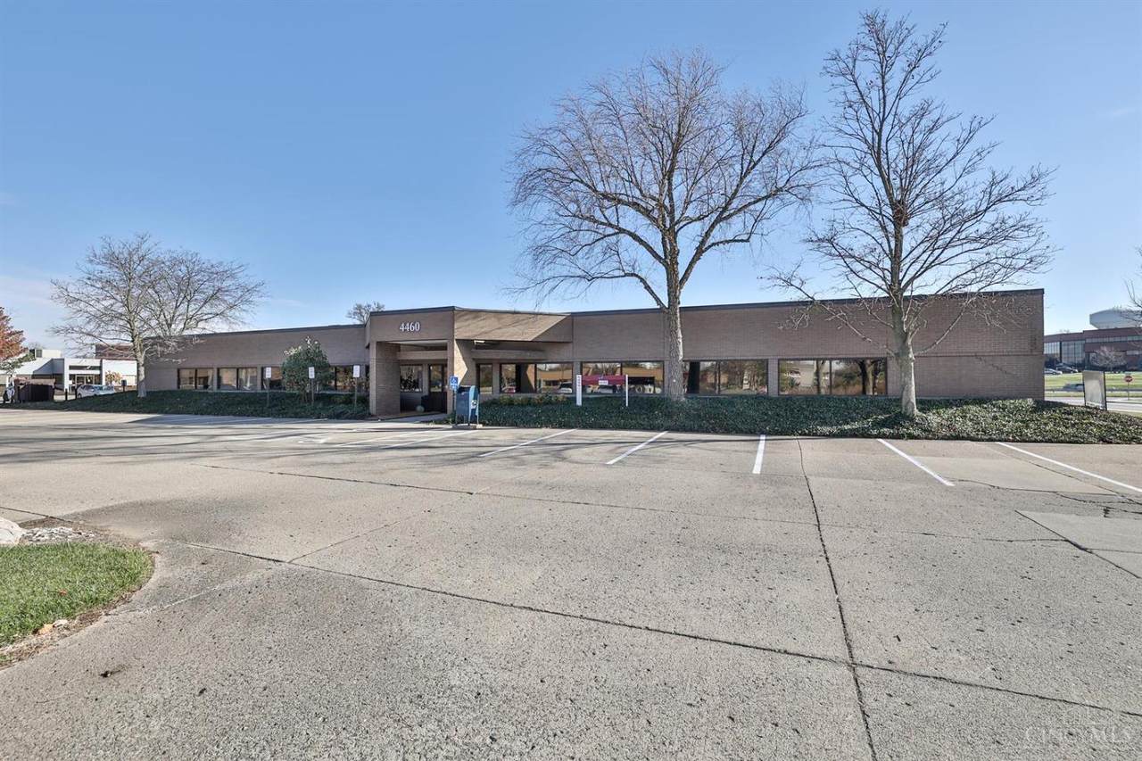 4460 Carver Woods Drive - Photo 1