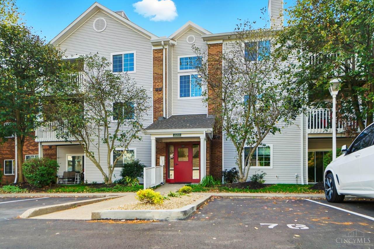 220 Carrington Place - Photo 1