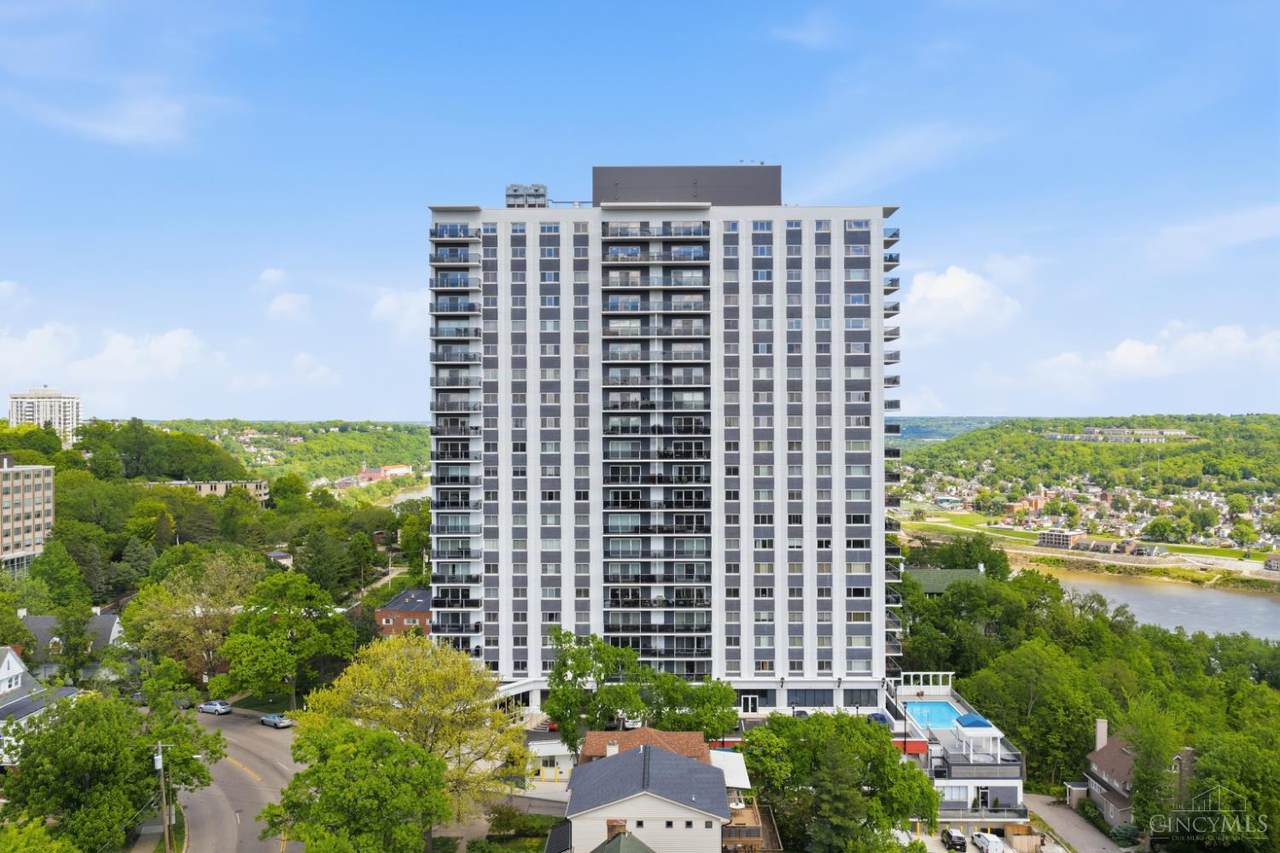 2200 Victory Parkway - Photo 1