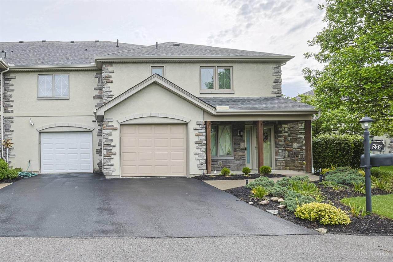 206 Edinburgh Lane - Photo 1