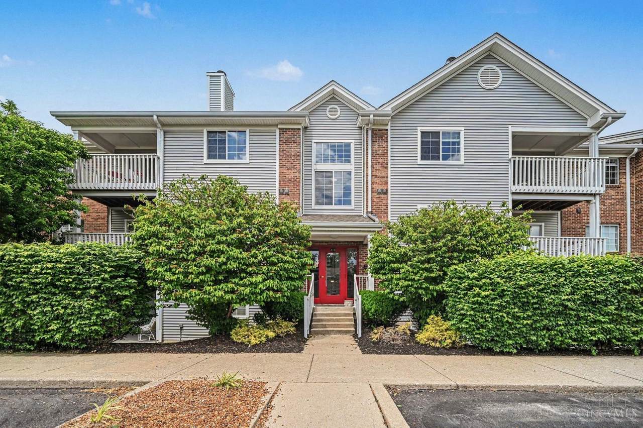 410 Carrington Lane - Photo 1