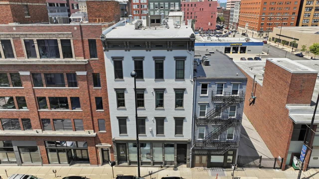 813 Broadway Street - Photo 1