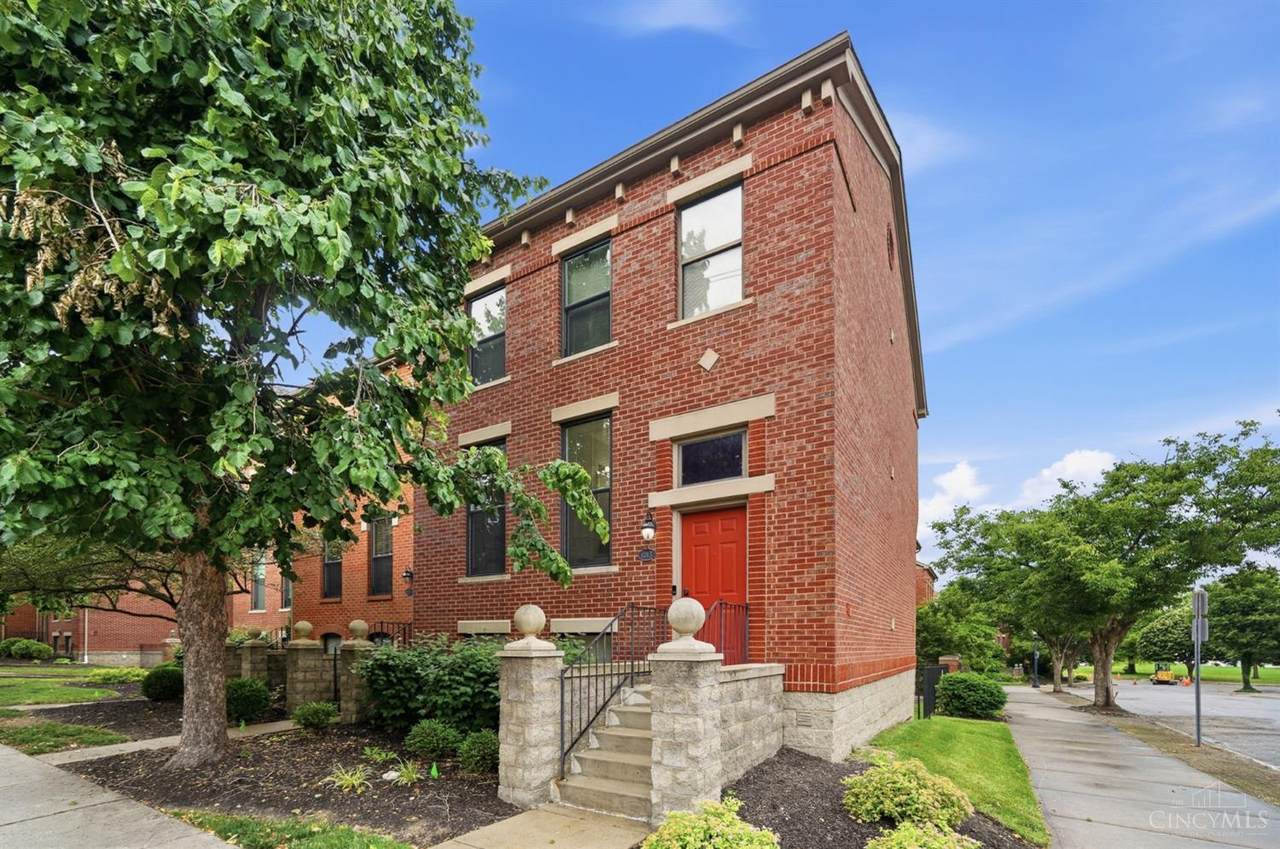 1013 John Street - Photo 1