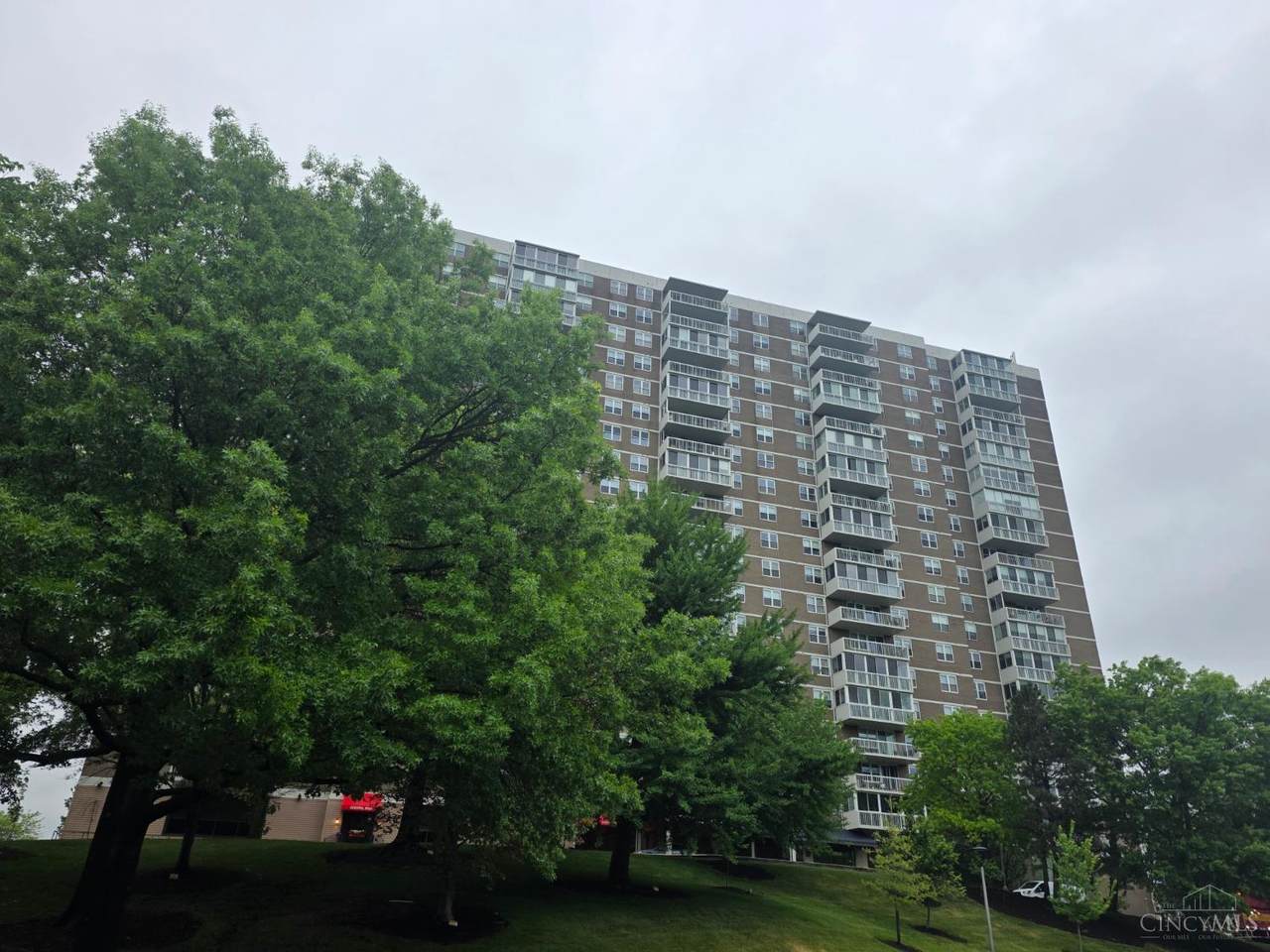 2444 Madison Road - Photo 1