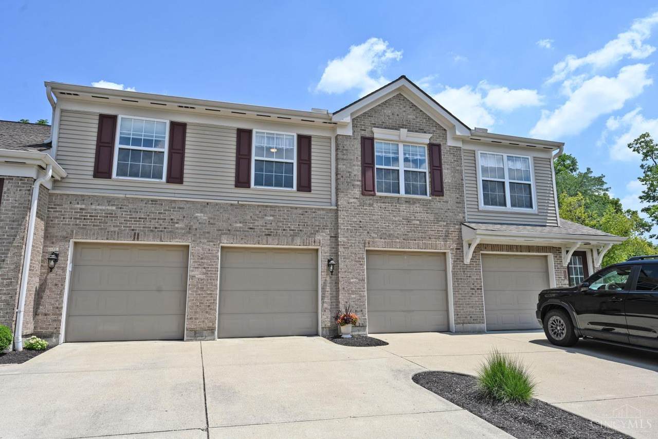 1064 Heritage Green Drive - Photo 1
