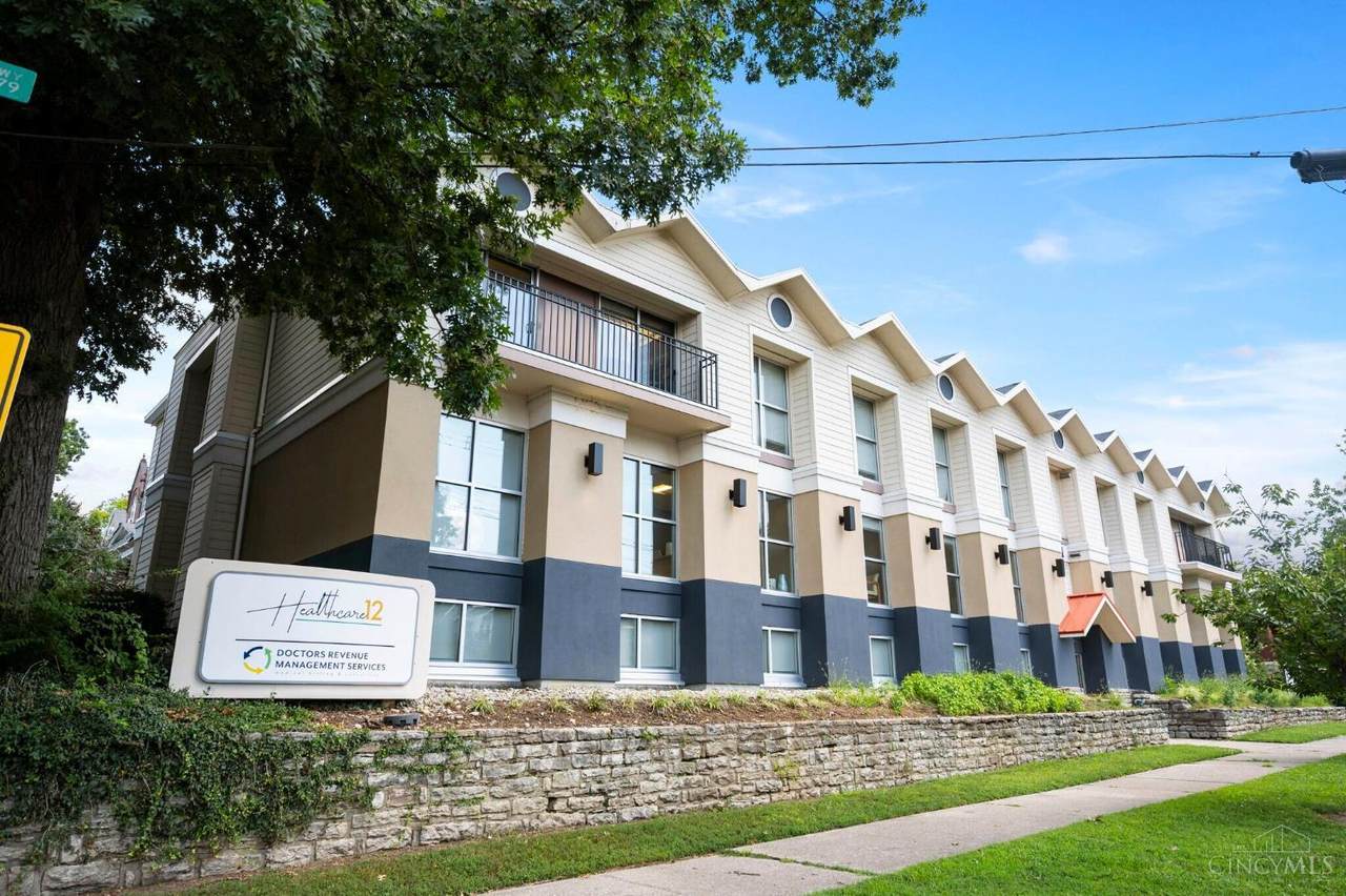 2181 Victory Parkway - Photo 1