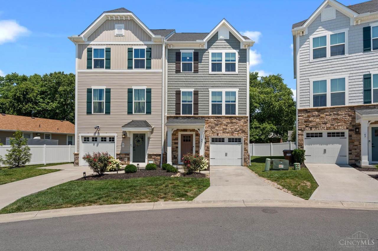 44 Wentworth Lane - Photo 1