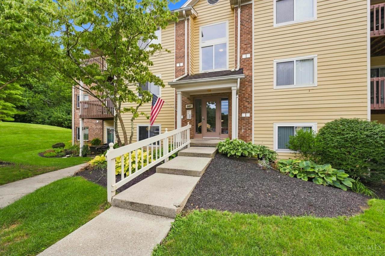 987 Cedar Ridge Drive - Photo 1