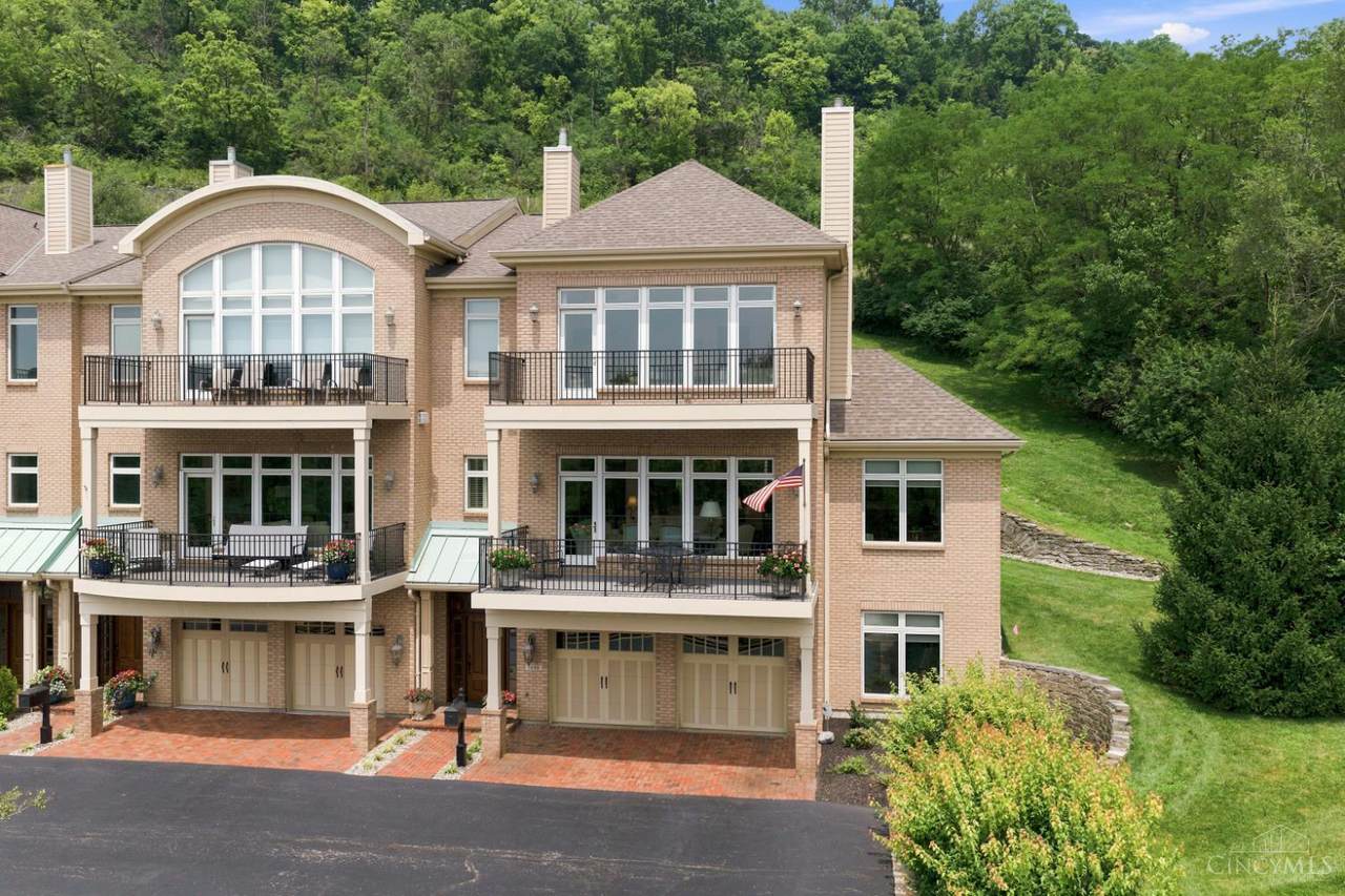 1498 Riverside Drive - Photo 1