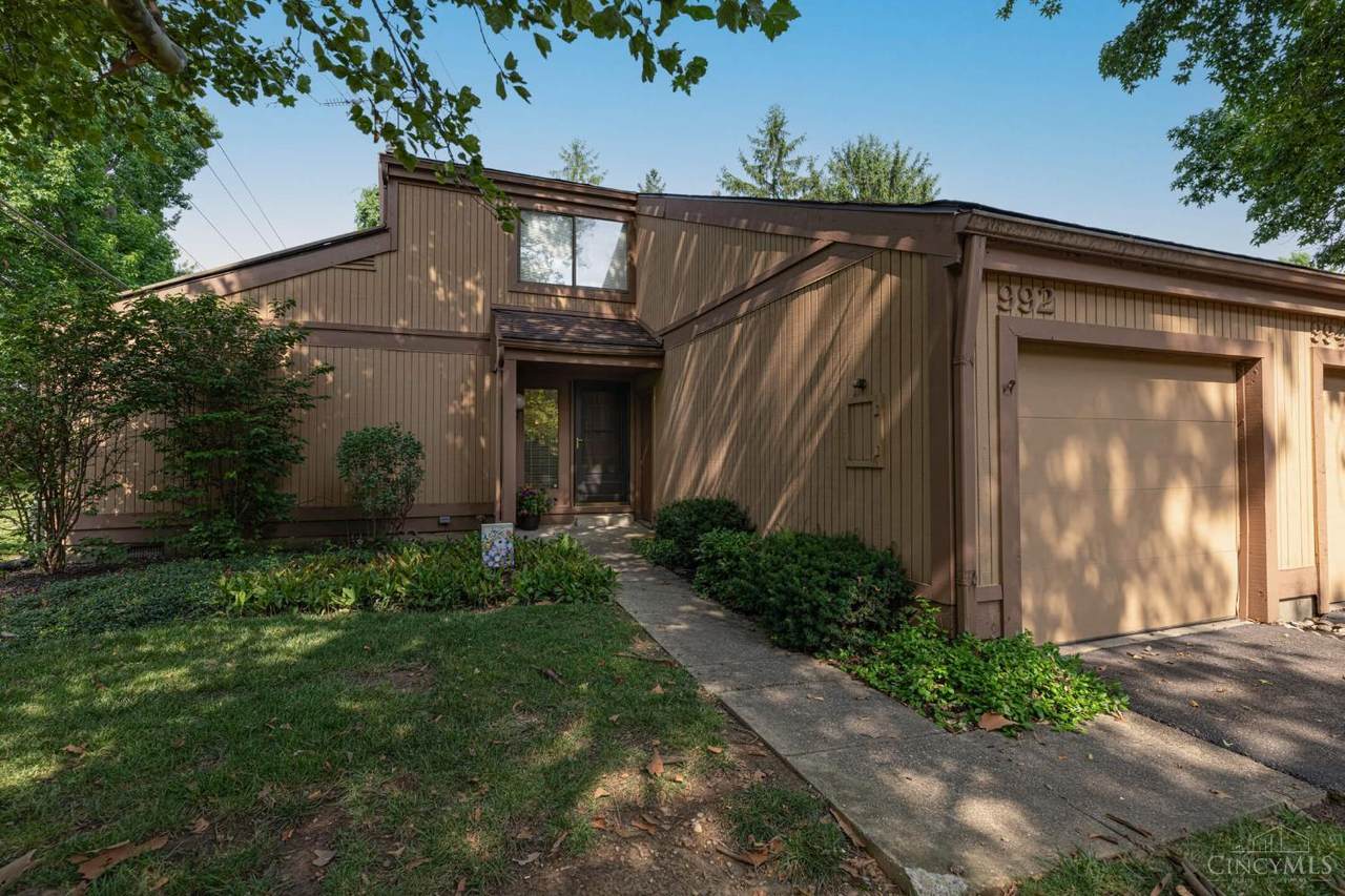 992 Walnut Court - Photo 1
